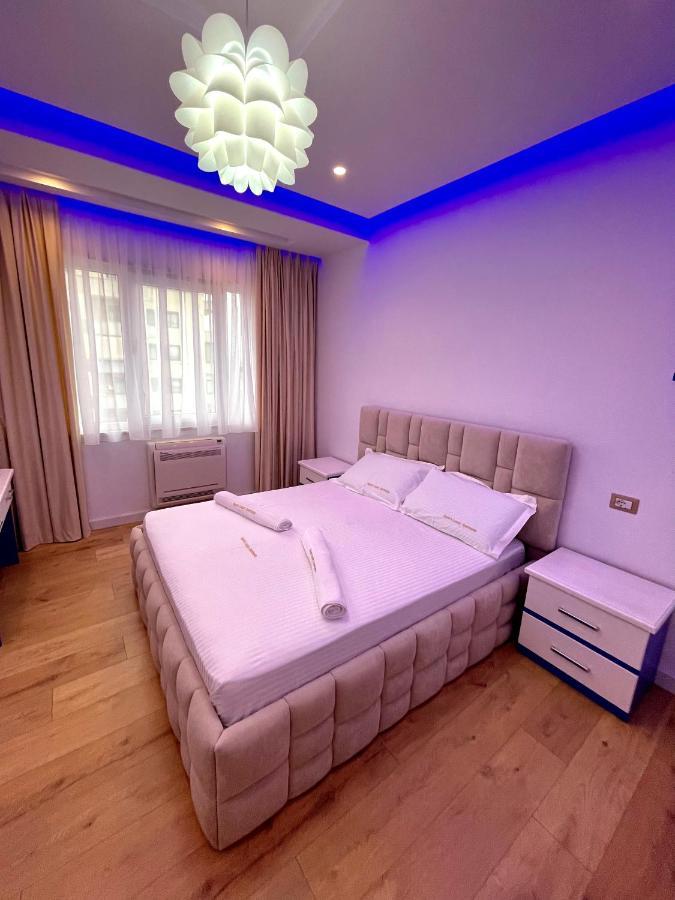 Queen'S Luxury Apartments Lake Tirana Bagian luar foto