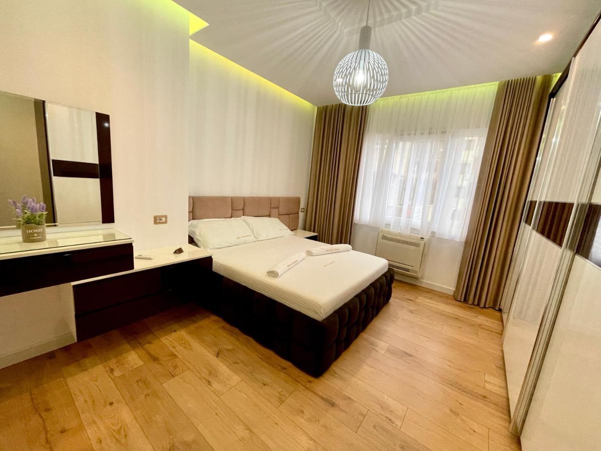 Queen'S Luxury Apartments Lake Tirana Bagian luar foto